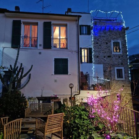 La Torretta Di Piero Con Terrazzi E Parcheggio Privato Citra Zero Zero Ottanta 31Lst0282 Apartamento Imperia Exterior foto