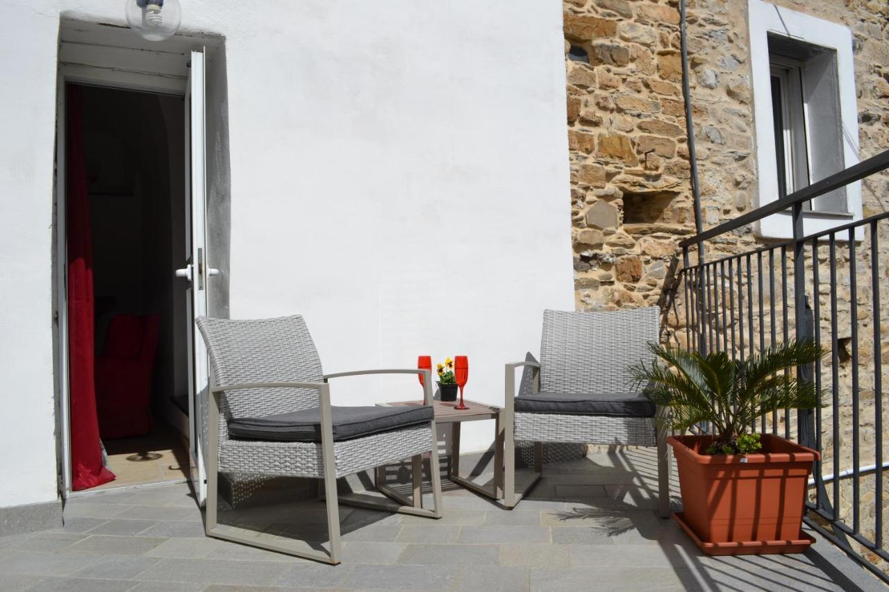 La Torretta Di Piero Con Terrazzi E Parcheggio Privato Citra Zero Zero Ottanta 31Lst0282 Apartamento Imperia Exterior foto